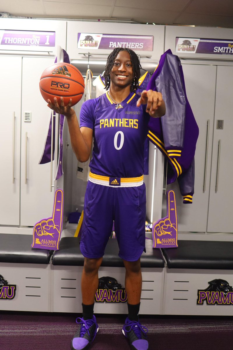 CJ14_Wilson's tweet photo. Thanks to all that’s ever express interest in me. I’m ready to start my college journey “on the hill” Prairie View A&amp;M University @PVAMU_WBB .. #SWAC#HBCU https://t.co/SRuoBHr656