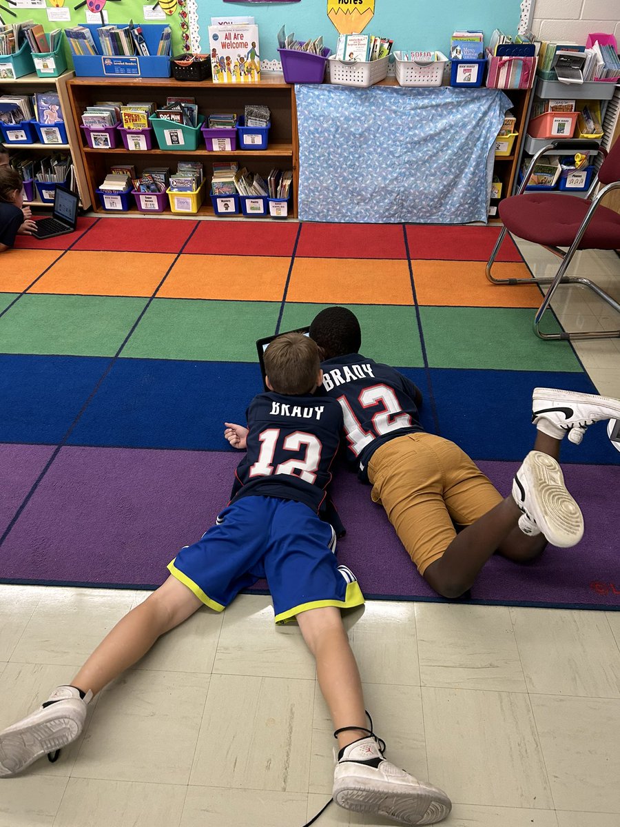 BruceBrucew10's tweet image. Enjoying an afternoon math game! @PublicWalpole @oprschool