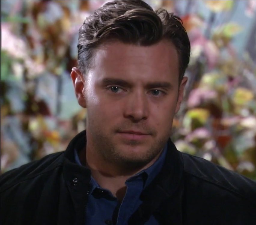 billy_miller_'s tweet photo. I was hoping the news wasn’t true. This one really hurts. Billy was so talented, loving, kind, funny and has touched so many lives. He is gone way too soon! My thoughts and prayers are with his family, friends, and cast mates. Happy Heavenly Birthday, Billy!  #RIPBillyMiller https://t.co/c3oRwwhAIJ