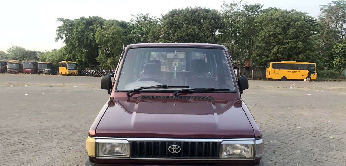 __ardy's tweet photo. Jual Kijang Grand Extra tahun 1996 #jualkijang #toyotakijang #jualkijangjakarta #kijanggrandextra https://t.co/SvPyP5HYoH