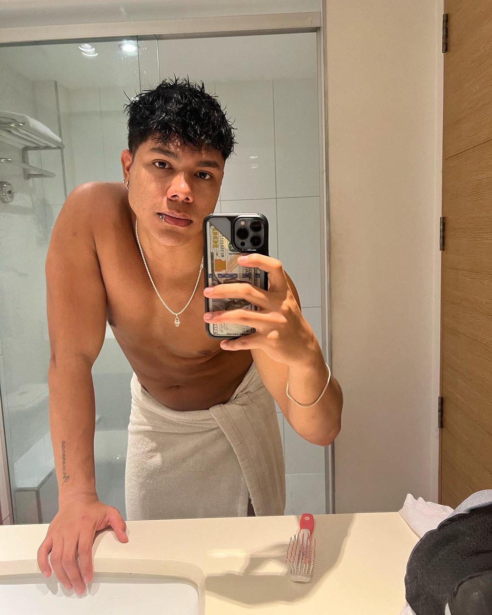 Rt y Mira tu chat 🔥💦
onlyfans.com/rigogomezb17