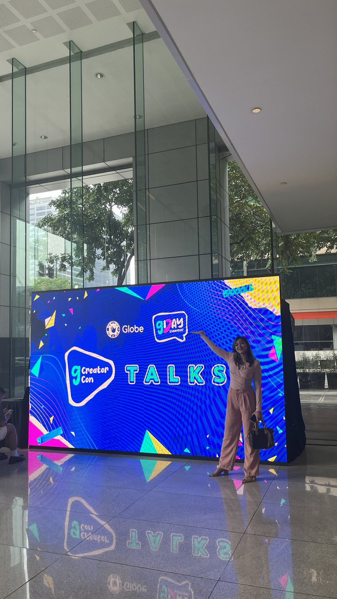 kayesocials's tweet image. Bucket list check! 🥹

We made it to speak with the @enjoyGLOBE Telecom platform, one of the major telecommunications services in the Philippines with 87.9 million mobile subscribers!

Keep grinding, socials. 🧡

#gcreatorcon #enjoyglobe #globeph #mksocialhub #kayelabay