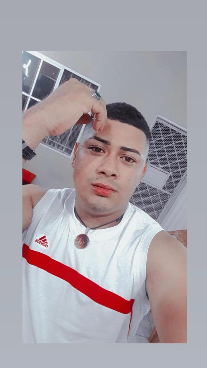 FranderPineda3's tweet photo. 🔥😵‍💫 https://t.co/xKGuy5BWwZ