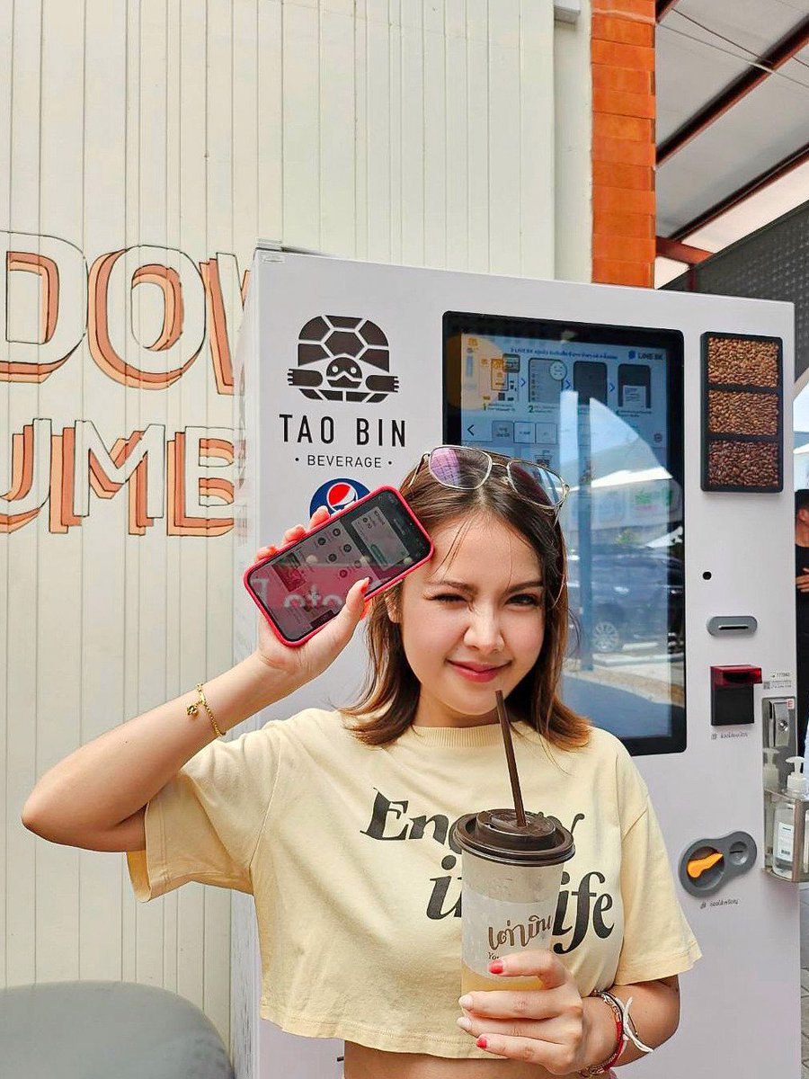 jhajewjung's tweet image. วาสนาผู้ได๋น้อจะได้กินเต่าบินฟรี...วาสนาคนใช้ #KPoint จ่ายอย่างฉันล่ะสิ่ รอบที่แล้วมิชชั่นเก็บพ้อยท์ รอบนี้เอามาใช้ก็ #ง่ายเกิ๊น ก็แสกนจ่ายไปเลยสิ่คะ K Point 10 คะแนน = 1 บาท ชื่นใจเจ้ยยยยยย