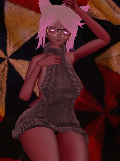 W-Would you pin me on the floor? >^< https://t.co/LzUAuUWjre
