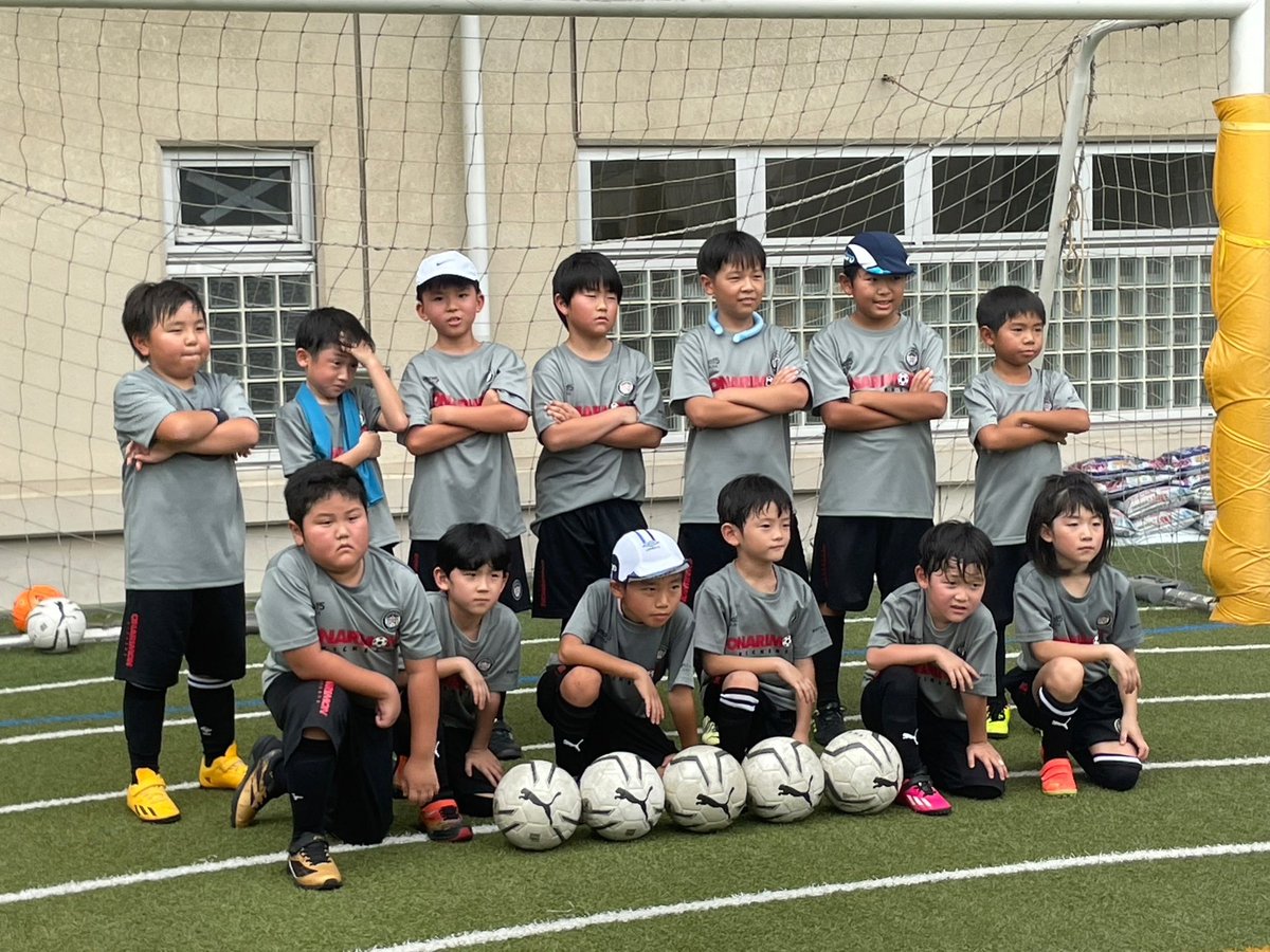onarimonkickers's tweet photo. 先週の土曜日に御成門キッカーズとして初試合をしました🔥　

いつものスクールとは違い、ガムシャラに戦ってる子供達の姿に感動しました。　

子供達も試合の楽しさ、悔しさなどを味わえたはずです😊　

来週も試合があるので頑張りましょう！　

#御成門キッカーズスクール　
#体験者募集中 https://t.co/N79WiFvvtn