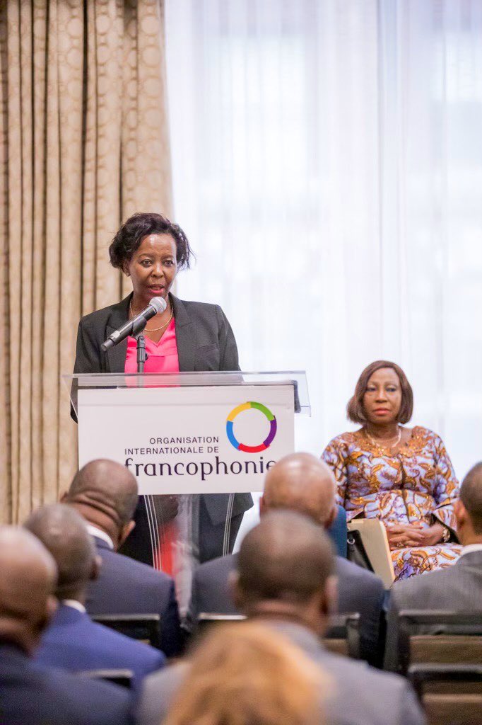 OIFrancophonie's tweet photo. En amont du Sommet des #ODD,la #Francophonie a organisé un dialogue de haut niveau sous le thème : « Pour une #Francophonie au rendez-vous des objectifs de développement durables en 2030 ». Une discussion marquée par la présence du Président des Comores et Président en exercice de l’UA, @PR_AZALI, de la MAE française @MinColonna, de la Ministre congolaise @ASoudanNonault, et de la MAE ivoirienne @Kandiacamara_Of.