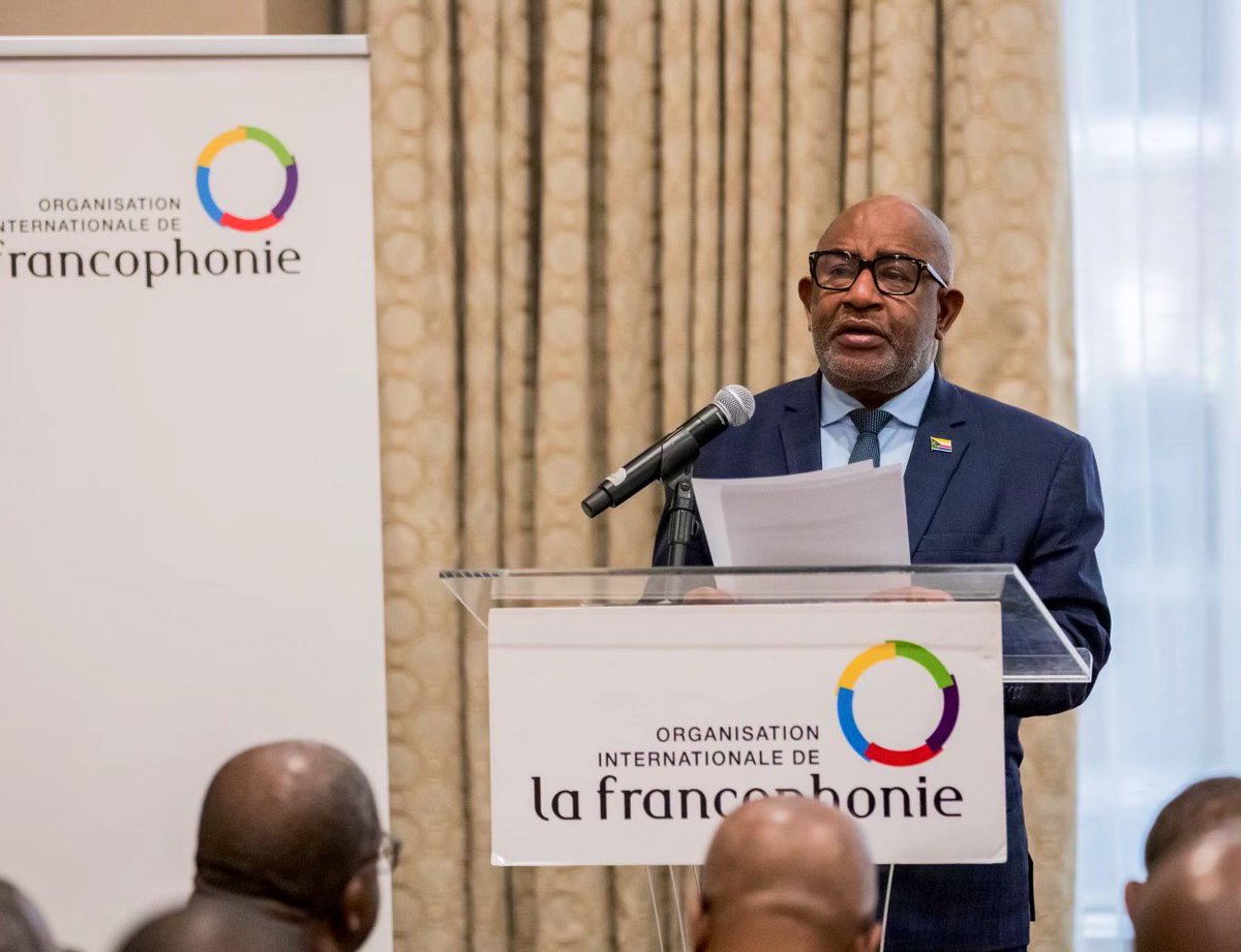 OIFrancophonie's tweet photo. En amont du Sommet des #ODD,la #Francophonie a organisé un dialogue de haut niveau sous le thème : « Pour une #Francophonie au rendez-vous des objectifs de développement durables en 2030 ». Une discussion marquée par la présence du Président des Comores et Président en exercice de l’UA, @PR_AZALI, de la MAE française @MinColonna, de la Ministre congolaise @ASoudanNonault, et de la MAE ivoirienne @Kandiacamara_Of.
