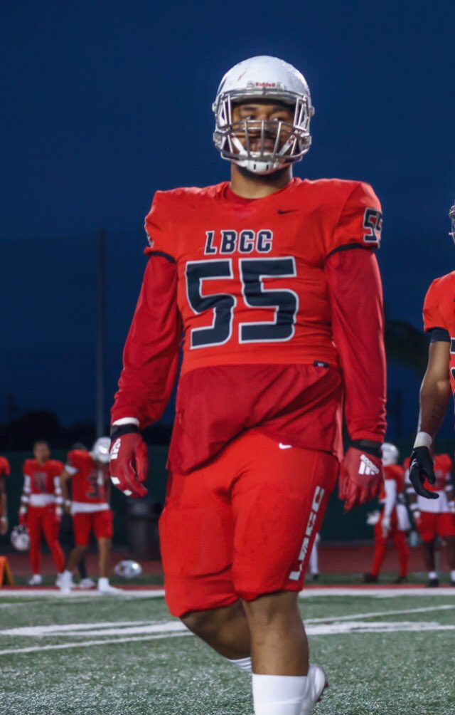 2024 (@VGOH_LBCC) JUCO DL <a href="/LRRToo/">LUKE</a> was offered by Houston <a href="/UHCougarFB/">Houston Football</a> 
HL hudl.com/video/3/548915…