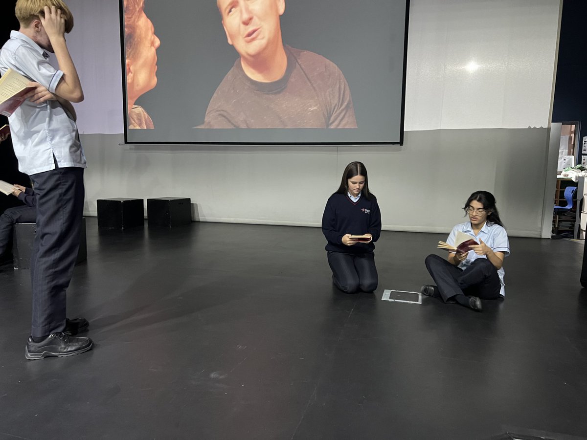 dbseh_perfarts's tweet photo. Year 10 exploring and directing in the key character's meeting scene. @DubaiBritishEH #BeginsAtDBSEH #directing #communication #criticalthinking #GCSE #settext #roleplay https://t.co/ps0JkKtlGt