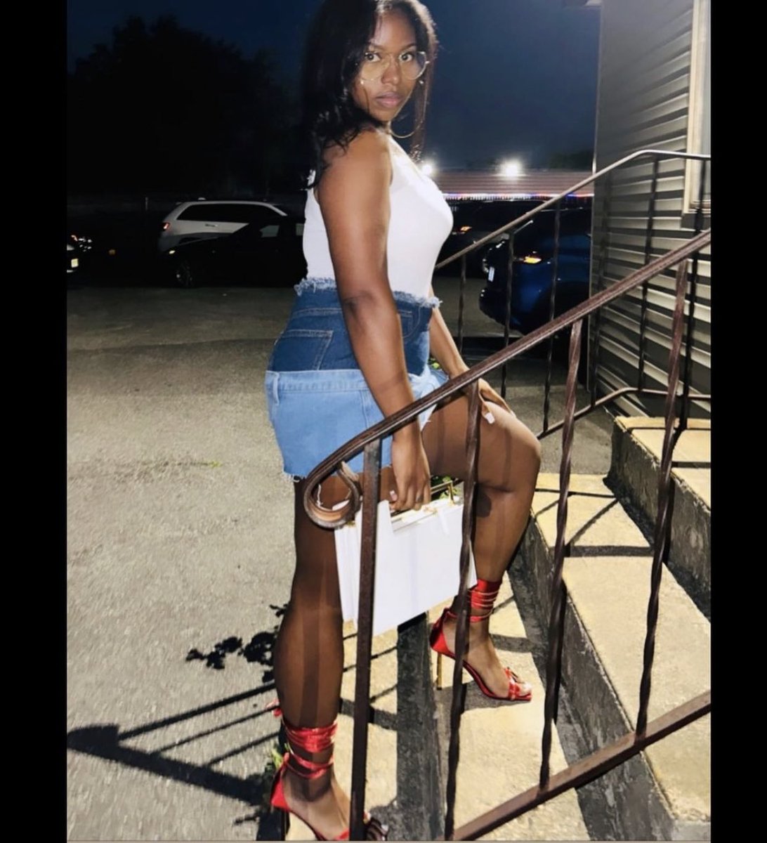 helloxditto's tweet image. Loveeee 🫶🏾🤍 #blackowned #BLACKPINK #helloditto