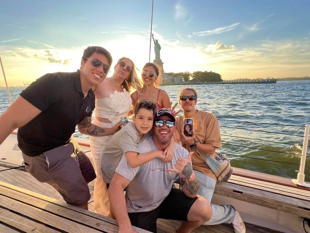Marceloduci's tweet photo. Um dos melhores momentos da minha vida! 💞 https://t.co/uknGuyRXeN