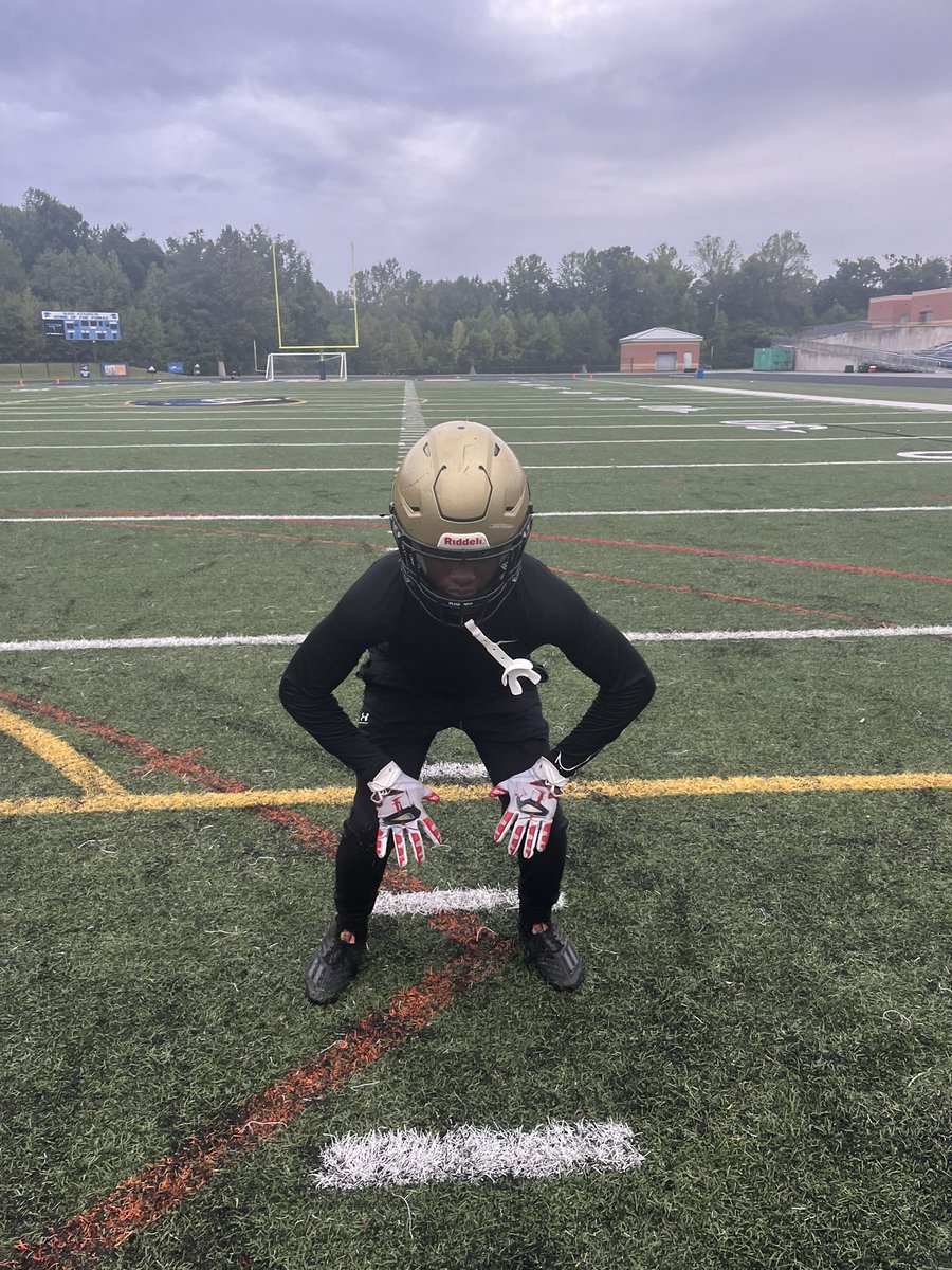 Keith4kk's tweet photo. I’m working everyday trying to improve my craft and get better ima show everyone that I’m really da dawg this ain’t for show and tell… #football #labwork #CollegeFootball #Recruiting #maryland #wisehighschool https://t.co/Xx8JP3oxUa