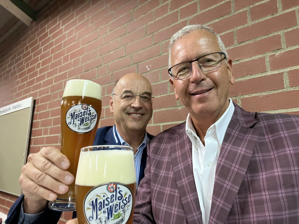 Joseph_DeSimone's tweet photo. Exciting to participate in the Bayreuth Polymer Symposium #BPS23 this week! Great to be back in Germany to see so many old friends: Ed Samulski, Kris Matyjasewski, Martin Moeller, Chris Ober, Bert Meijer, Paul Smith, Markus Antonietti, and especially to celebrate the retirement of Hans-Werner Schmidt! We honored the late Helmut Ringsdorf who passed this year, and we remembered the amazing Reimund Stadler. @DeSimoneLab @StanfordMed @StanfordEng @UNC @CarnegieMellon @Cornell @unibt