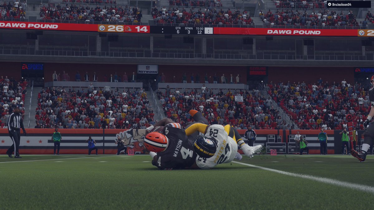FMLSteelers's tweet photo. 🔥#TheStandard🔥 Pulled up in Cleveland allowed 7 offensive points in yet again another masterpiece on the defensive side of the ball. 

Their  Offense was as cold as the weather. I put the playbook down tonight. Let the assistant call plays 
- Mitch 

@FMLReport https://t.co/1jwXvscjPY