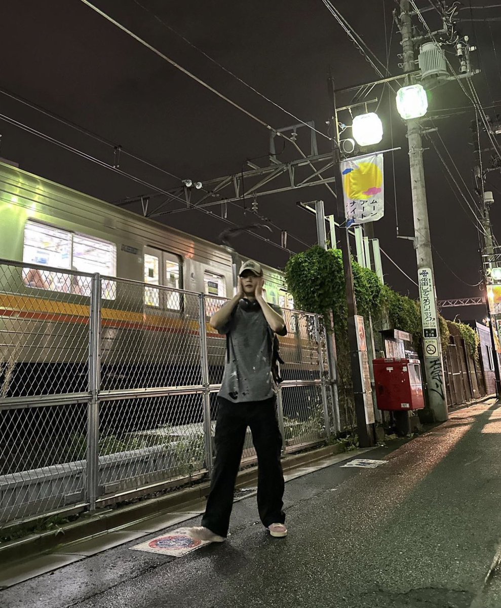 jaehyunspics's tweet photo. 230918 ♡ Jaehyun Instagram Update  
#JAEHYUN #재현 #NCT재현 

“ 🚊
これからもたくさん会いましょう、僕たち
Thank you Tokyo “ https://t.co/7SpTGksMrd