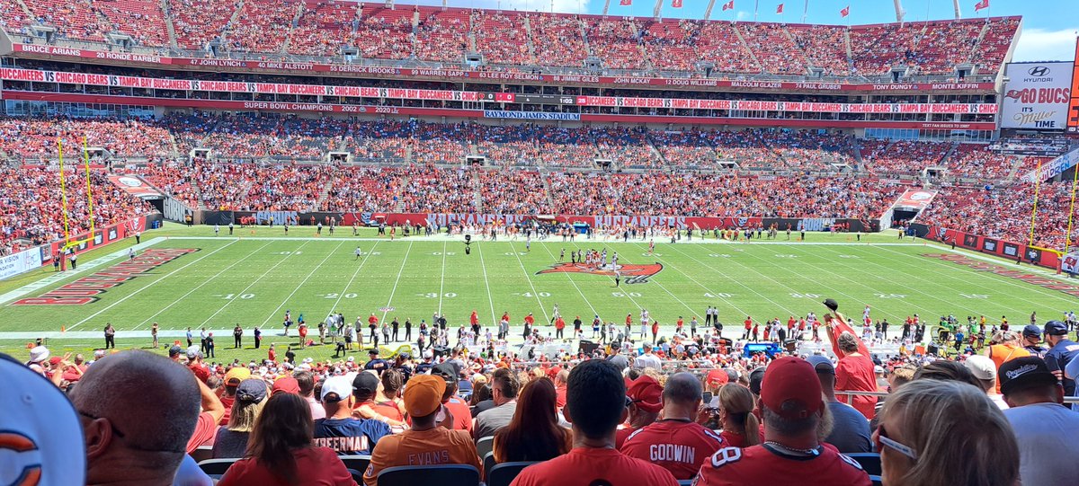 Lyrick00's tweet photo. @NFLUK Tampa https://t.co/E05FDglRnQ