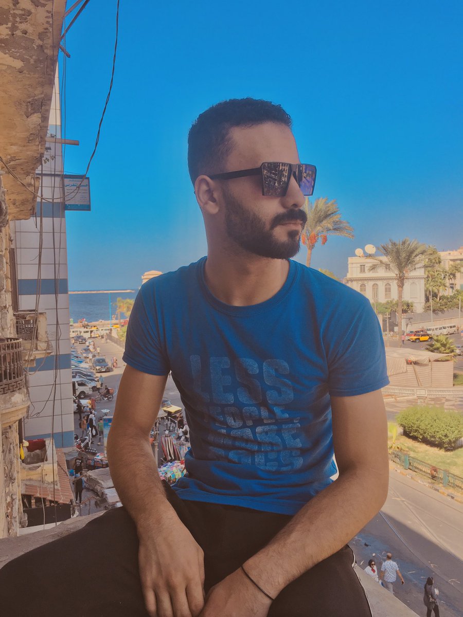 “قال اني ذاهب لربي سيهدين”..💙🧎‍♂️