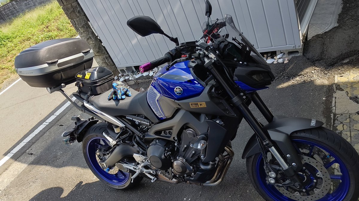 ibaraki_gasuki's tweet photo. たでーま!
軽く170kmちょっと走ってきてたよ😀
#MT09
#YAMAHA
#ヤマハ
#MasterOfTorque https://t.co/ibtWWY6JDi