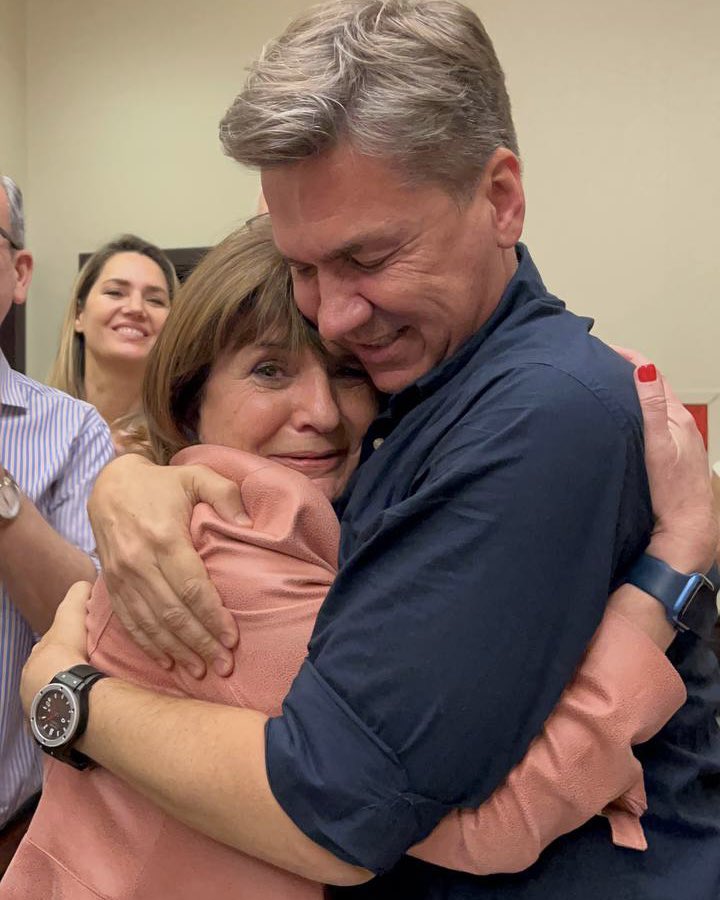 LuchoArganaraz_'s tweet photo. Chaco vuelve a pintarse de rojo y blanco, el radicalismo pone otro gobernador radical. Muchisimas felicidades a @LeandroZdero. En Octubre ganamos con @PatoBullrich.  #EsAhora 💪🏻 https://t.co/VSnuxRxPPs