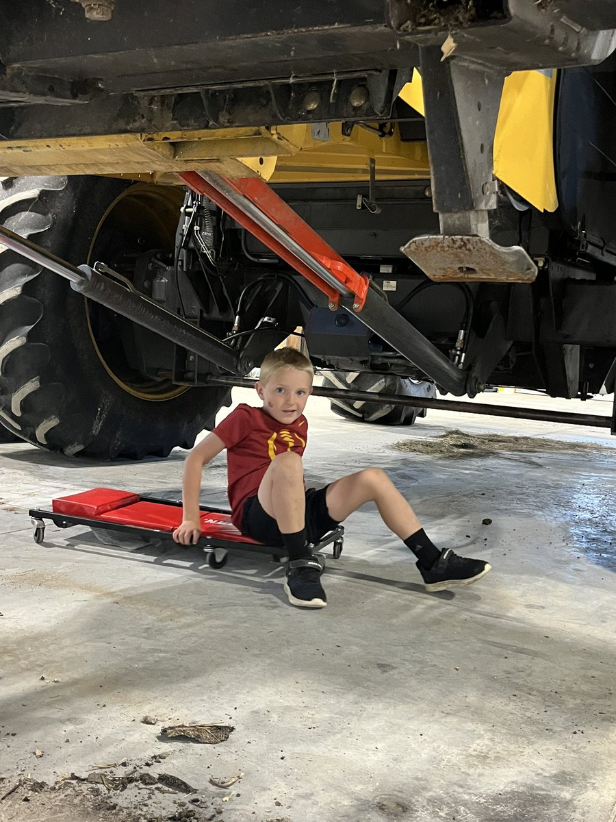 Almost that time! #Harvest23 <a href="/EdenRidgeFarms/">Eden Ridge Farms/Intellegient Ag</a> <a href="/ryandj1979/">Ryan De Jong</a>