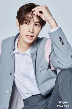 kchartsmaster's tweet photo. Former Boys Planet contestant Jay Chang will make his solo debut in October. https://t.co/SjEqszpMfb
