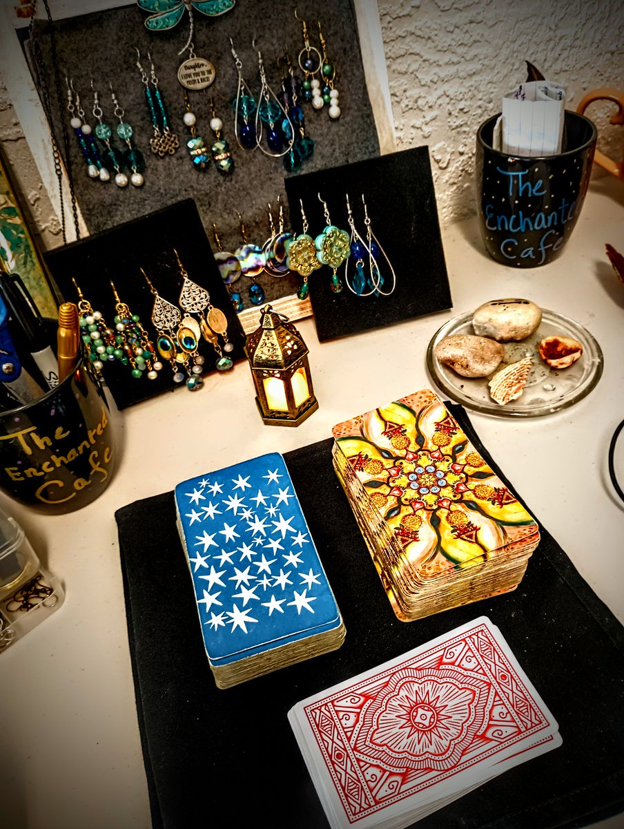 with_enchanted's tweet image. Choose Yellow -Blue -or Red~ Self Read

Follow me for weekly readings and full card readings when I go live!! 
Follow me on IG for more 
#cardreveal #pickadeck #selfread #activateyourintuition #bookwithme