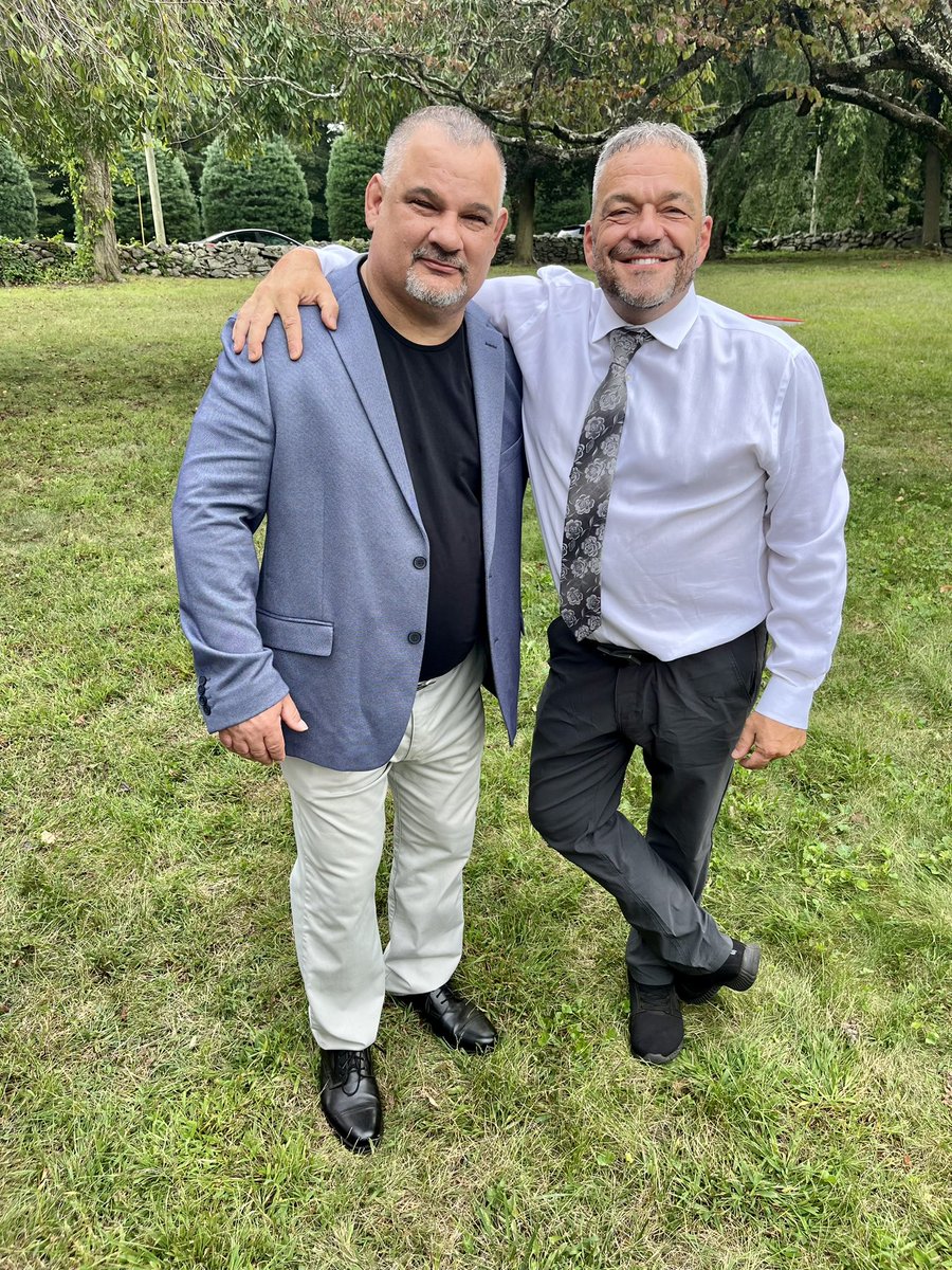 Had a fun time at this evening’s DiMartino for Mayor campaign event and enjoyed seeing Senator Blumenthal, Lt. Governor Bysiewicz and State Senator Cabrera at this exciting campaign event !!