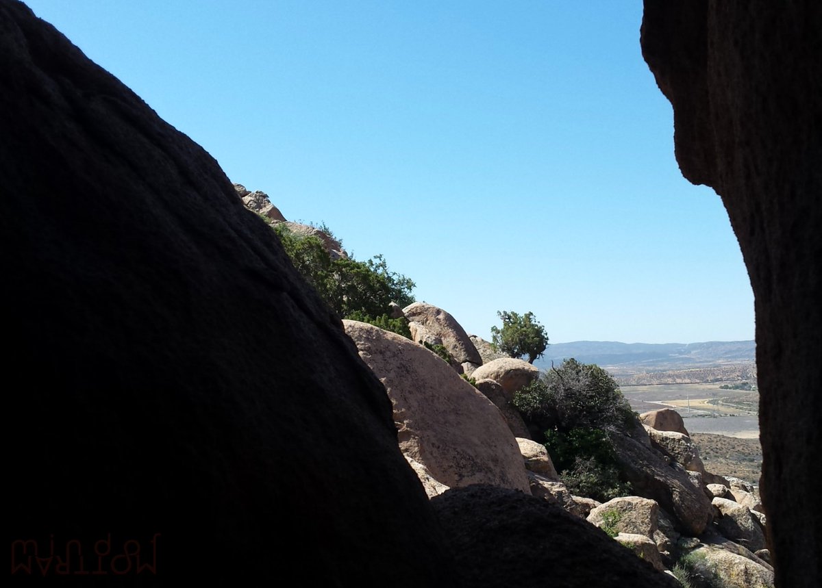 MindofMottram's tweet photo. Found a shady cave to cool off in.
You can see the Mexican border wall down on the right...
#SanDiego #SoCalX #windcaves #taluscaves #rockworld #hiddenSanDiego #blackpink #borderwall #MexicanBorder https://t.co/Q5M3NxMUQH