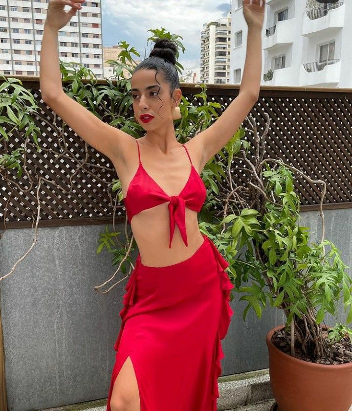 AcervoSena's tweet image. minha gatinha comunista.