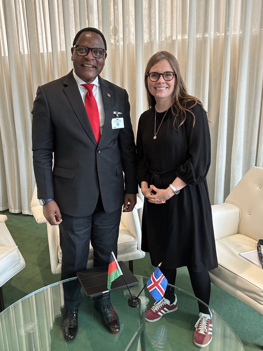 Iceland and Malawi enjoy a long standing friendship and collaboration. Great meeting President @LAZARUSCHAKWERA to talk about climate action, opportunities in trade and tourism and the progress of gender equality.