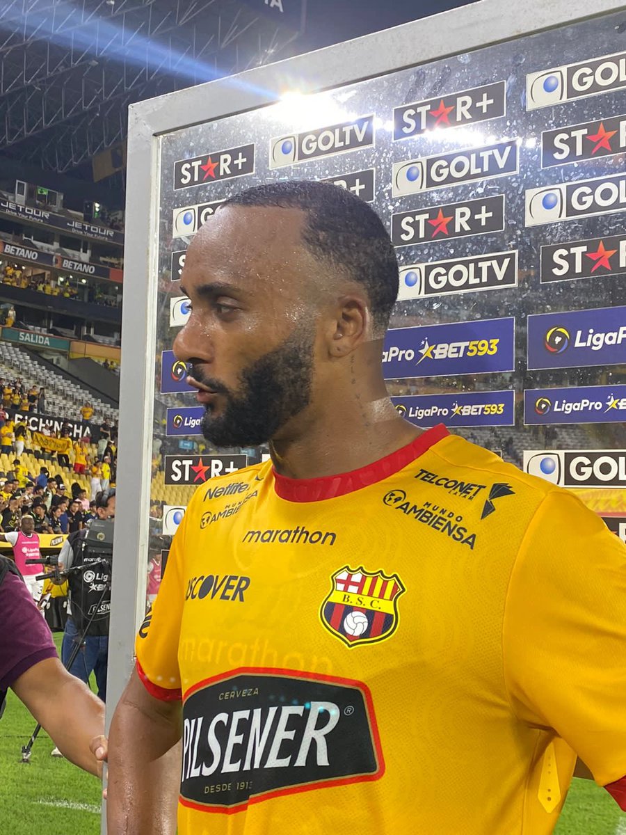 BarcelonaSC's tweet photo. “Esto es gracias al esfuerzo de todos en la cancha y de la gente que vino hoy al Estadio. Es un resultado Justo.”

🎙️ Leonai Souza para @GOLTVEcu https://t.co/516LH45Wda