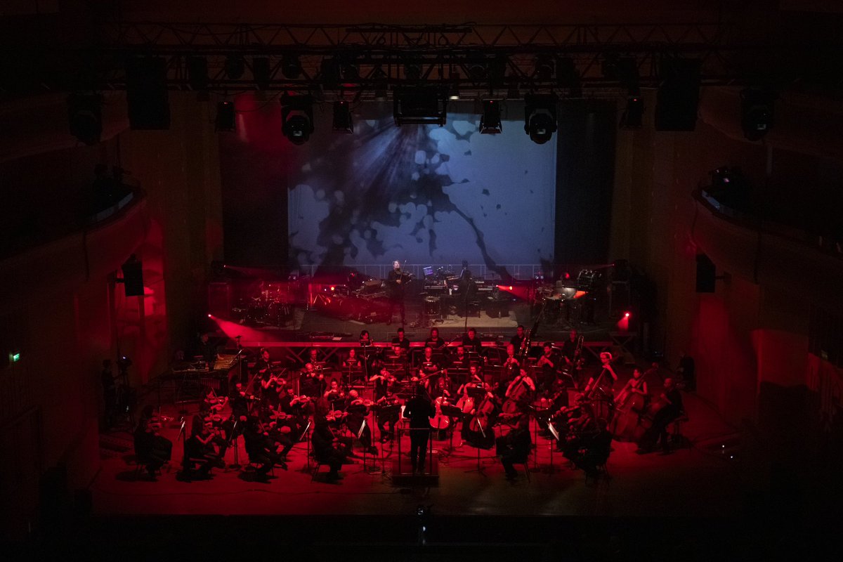 JoyCutOfficial's tweet photo. ThankYouAll_
FromTheBottom_
OfOurHearts_
🥋
#JoyCut #Orchestra @ComunaleBologna https://t.co/1Q3kcBYbuW