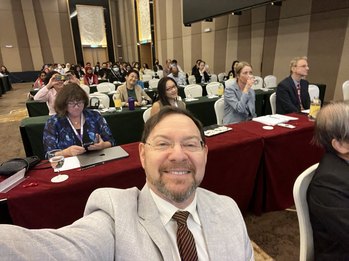 RaskoLab's tweet image. Wonderful to join friends and colleagues in Kuala Lumpur at the @#utar cell therapy meeting 🇲🇾🇦🇺🦘@ngaire_elwood