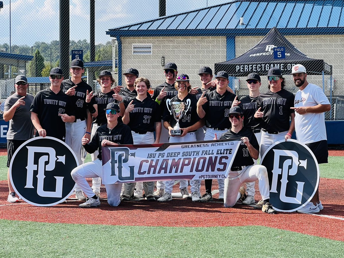 Big weekend for 18U- Harper. Started the weekend off with a loss to a tough 5 Star Alabama team but worked back into bracket play and winning a back and forth championship against the Alabama Prospex! Up next, Jupiter, FL!