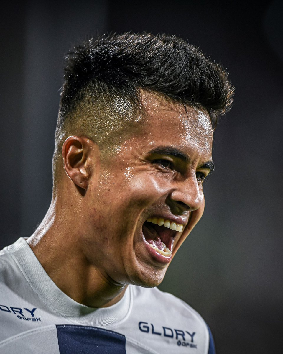 Liga1TeApuesto's tweet photo. 𝑨𝒍𝒆𝒈𝒓𝒊́𝒂 𝒃𝒍𝒂𝒏𝒒𝒖𝒊𝒂𝒛𝒖𝒍 💙🤍

#Liga1Betsson
#UnaLigaParaTodos https://t.co/xajDJhBEpy