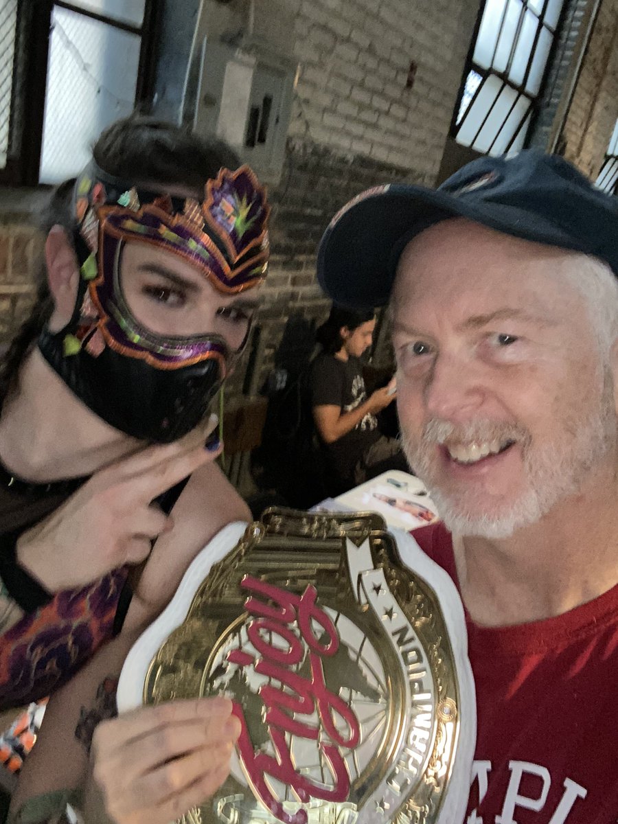 ScottRandflyers's tweet photo. #LaborOfLove put on a very fun show herein Philly today. Great location too! Wrestling and punk rock is great stuff! https://t.co/TlBX9N69GA