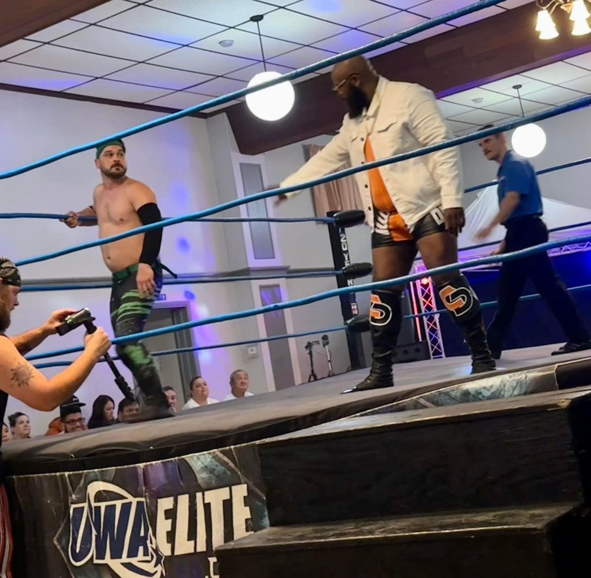 CoreyDillinger_'s tweet photo. When I step in the room. I Demand attention/ respect. Put some respect on my name.
.
.
#respect #prowrestling #levelyourselfup #newjersey #liveyourbestlife #uwaelite https://t.co/eqbGBXnoDi