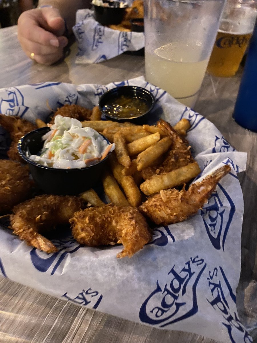 Coconut Shrimps ..orange coleslaw ..bootiful 😋 
#caddys #MadeiraBeach