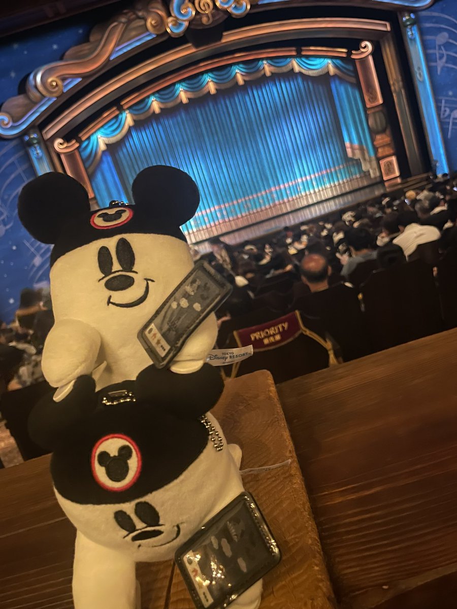 seinadisney's tweet photo. Dハロ❤️スニーク見れた😍😍
10/31までに行きまくりたい😭
早よ涼しくなって笑 https://t.co/jEtIRCWYcQ
