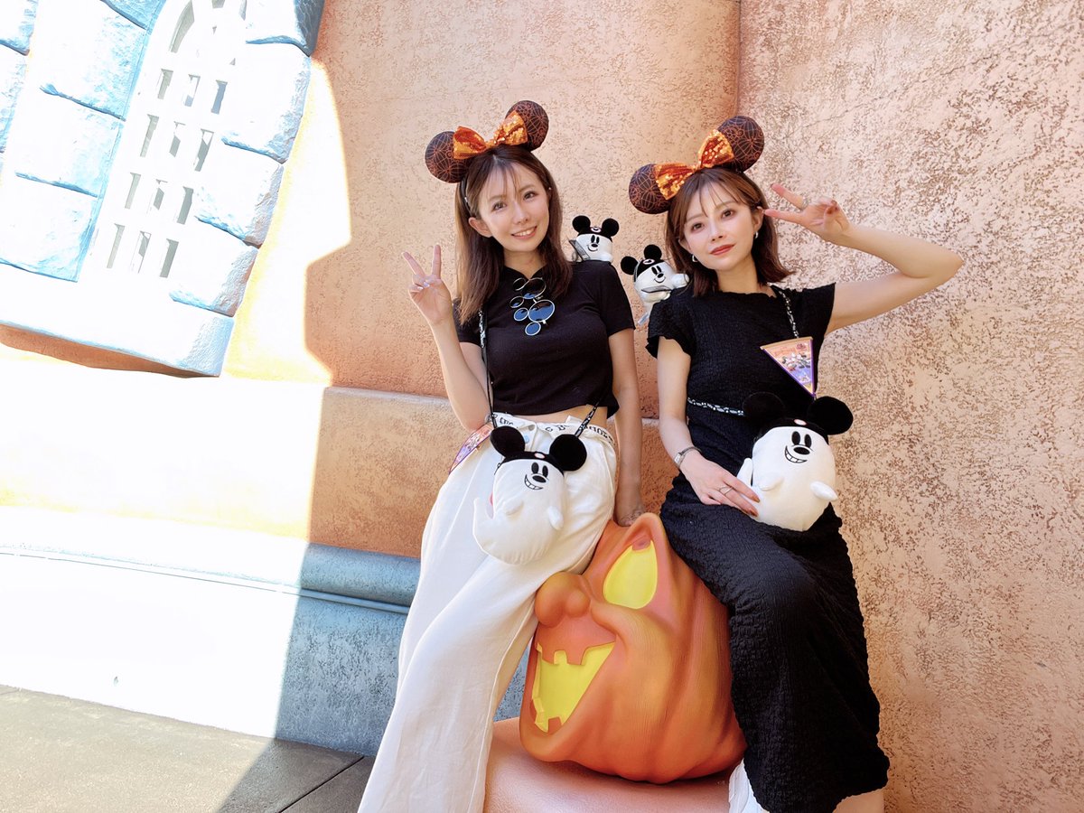 seinadisney's tweet photo. Dハロ❤️スニーク見れた😍😍
10/31までに行きまくりたい😭
早よ涼しくなって笑 https://t.co/jEtIRCWYcQ