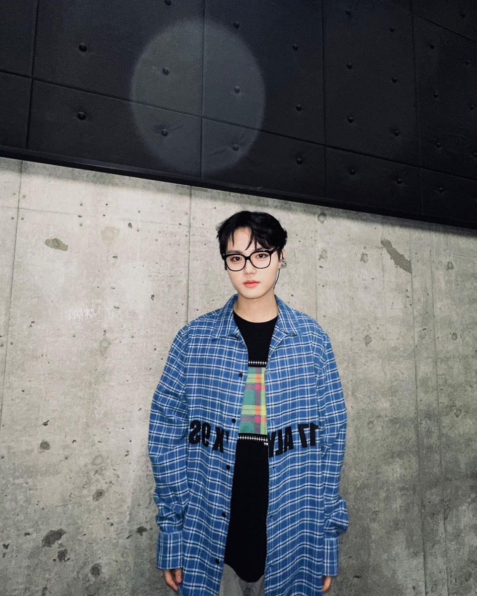 treasure_hd's tweet photo. 📸🐰

#トレジャー #DOYOUNG #도영 #TREASURE @treasuremembers https://t.co/KNUdu7Qn93