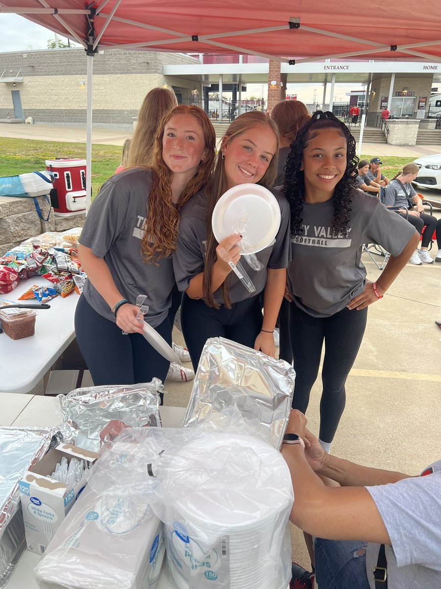 TVCC SOFTBALL tweet media