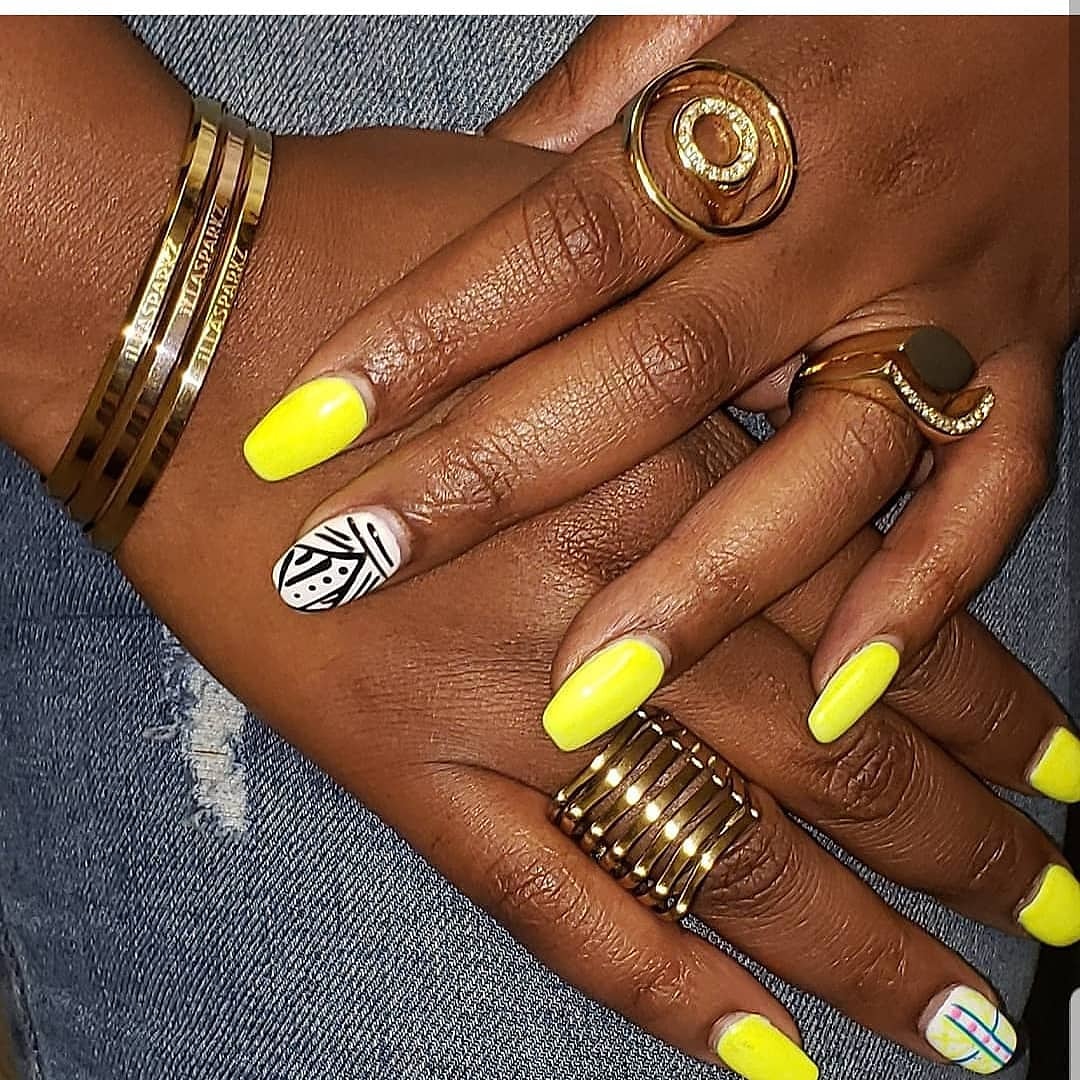 illasparkz's tweet photo. https://t.co/eKzjLsEacW 
#gold #silver #bluepackage #jewelry #illasparkz #illadollz #accessory #fashionistas #trendalert #virgo #celebritystylist #travel #international #workingmom #signaturebangles https://t.co/106DgkYnWe
