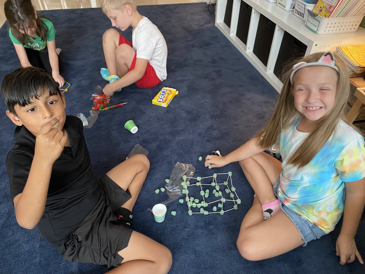 Sizemore2nd's tweet photo. More Dot Day Creations!! https://t.co/44MhWjdfVo