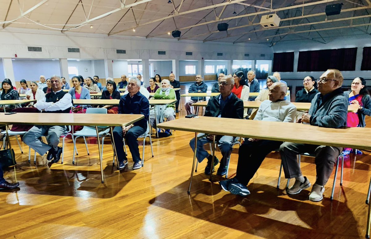 The Senior Citizens Committee of AIAI hosted a free workshop on 'Golden Years of Old Age: Psychology Perspective' at the Mahatma Gandhi Centre this Sunday.

Stay tuned for more enriching events that celebrate the journey of our beloved seniors! 
#SeniorCitizens #communityworkshop