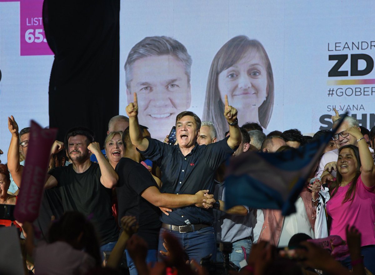 gustavovaldesok's tweet photo. Con el enorme triunfo de @LeandroZdero en #Chaco, @juntoscambioar sigue sumando nuevas gobernaciones. Juntos, comenzamos a decirle basta al kirchnerismo.

Ahora, trabajemos para que @PatoBullrich gane en toda la Argentina en octubre. Vamos por un cambio seguro y un país ordenado. #EsAhora.