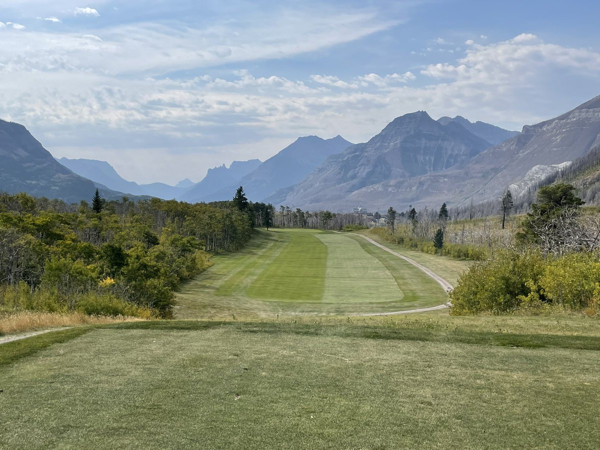 bohnysty's tweet image. Waterton Lakes was awesome today, strong winds but the course is in great shape