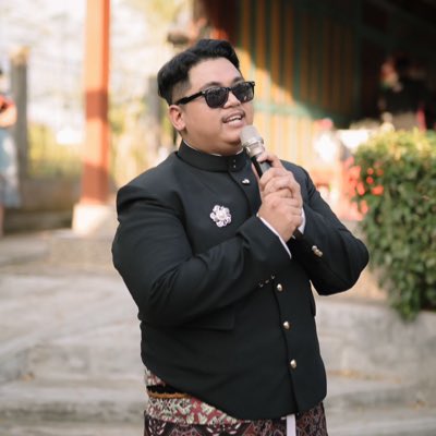 alexanderaws's tweet photo. #NewProfilePic https://t.co/yXOhKi8xLs