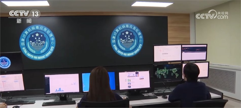 #中国 #二次约会 近日，国家计算机病毒应急处理中心和360公司对一款名为“二次约会”的间谍软件进行了技术分析，分析报告显示，该软件是美国国家安全局（NSA）开发的网络间谍武器。